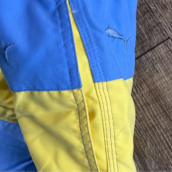 Daniel Cremieux Swim Trunks Men XL Yellow Blue Sharks Drawstring Mesh Brief 16” - Picture 3 of 11